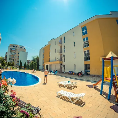 Crown And Imperial Clubs * Sveti Vlas